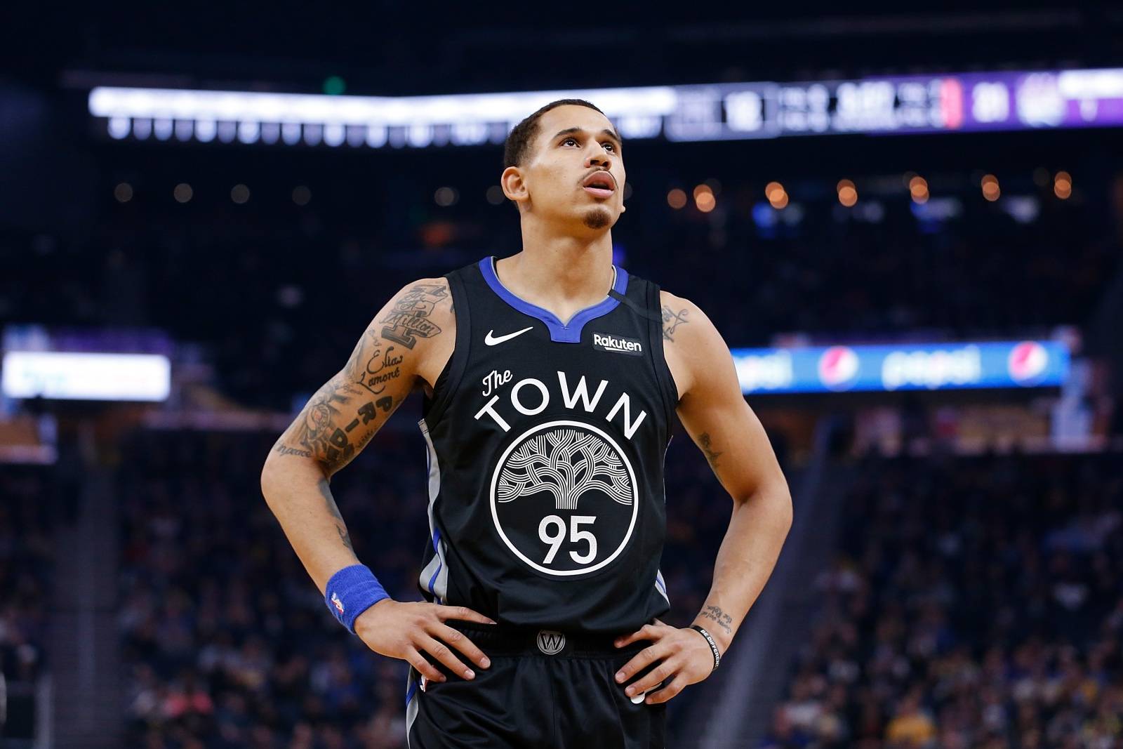 比赛一开始 比赛一开始