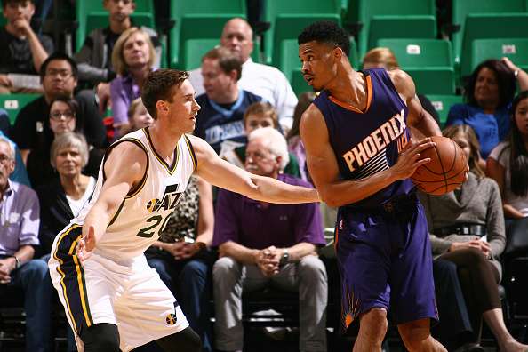 个舞台上 个舞台上